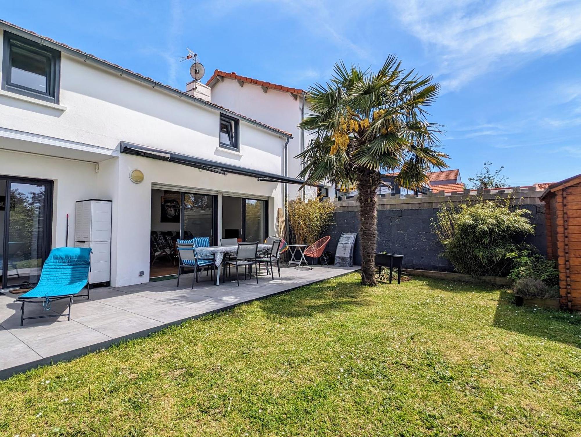 Maison Spacieuse Avec Jardin Proche Plage & Centre 波尔尼克 外观 照片